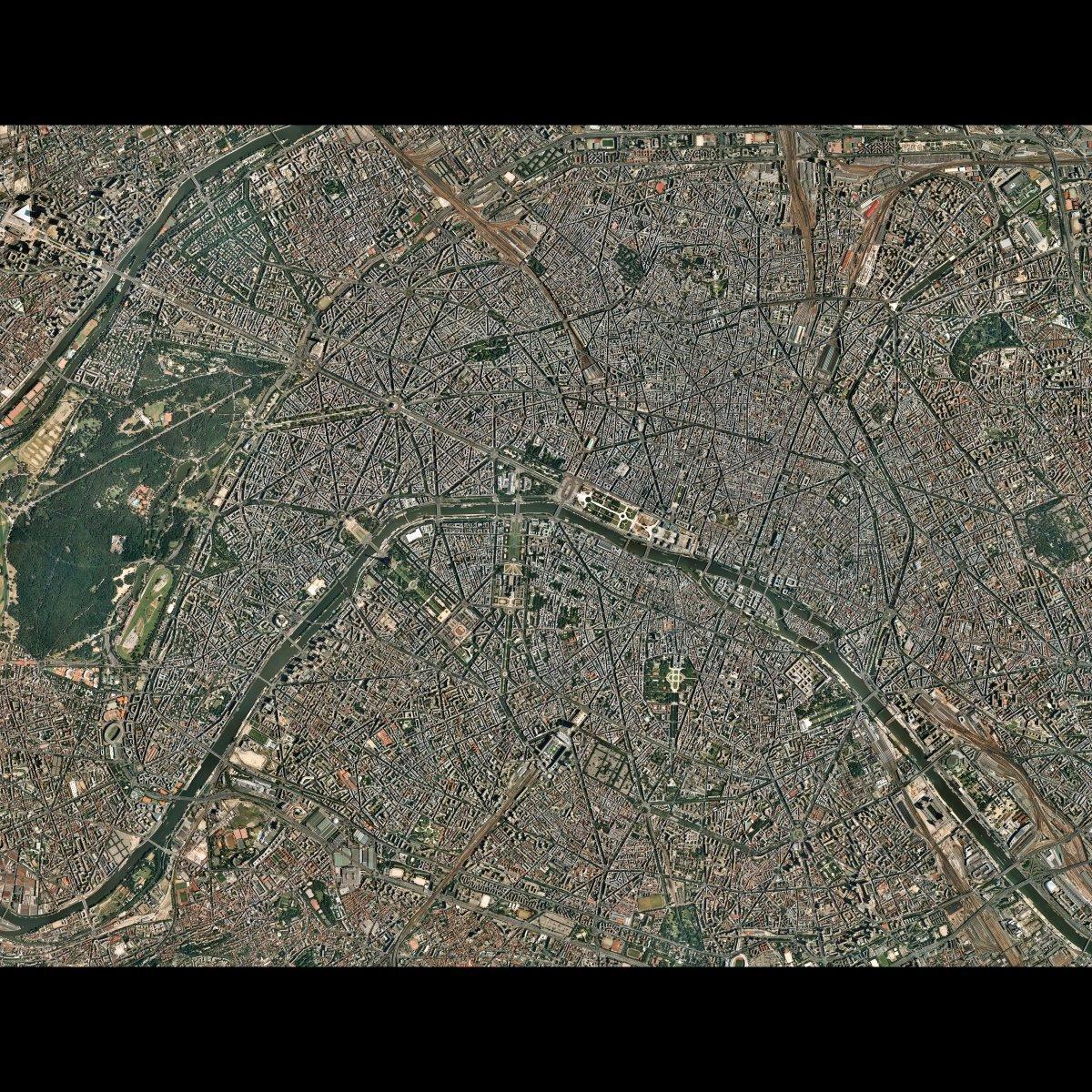 Mapa ng satellite Paris